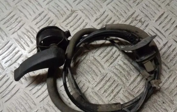Dacia Duster Engine bonnet/hood lock release cable 