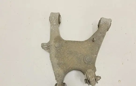 BMW 5 F10 F11 Rear upper control arm/wishbone 6865898