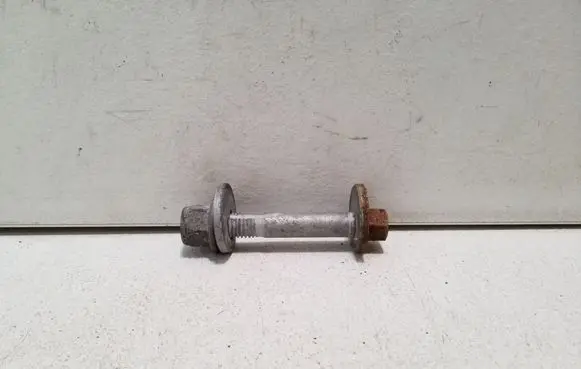 Volvo XC60 Rear suspension camber bolt 