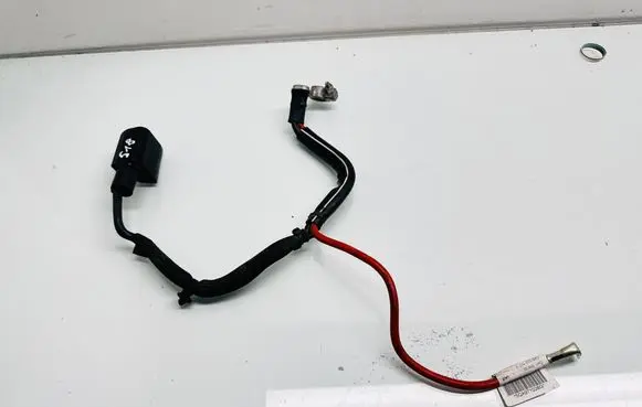 Volkswagen Touran III Positive cable (battery) 5QA971228G