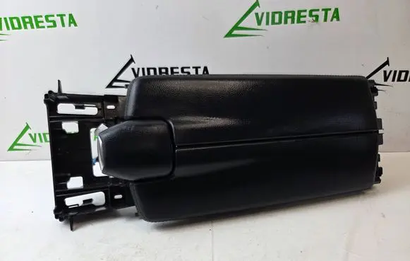 Mercedes-Benz E W212 Armrest 0005748037