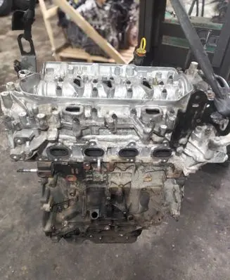 Renault Master III Engine M9TF716 C027381 14110129