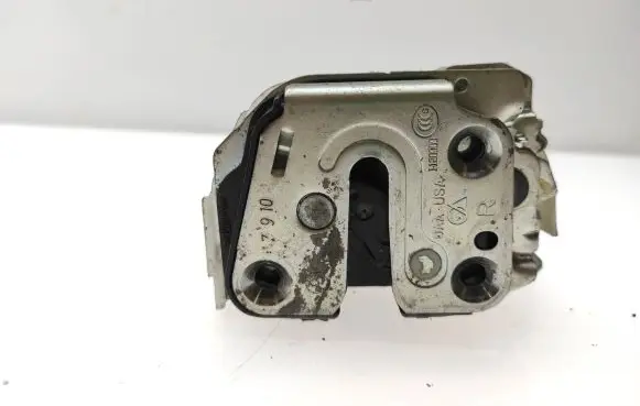 Subaru Tribeca Rear door lock