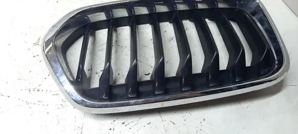 BMW X2 F39 Front grill 7424777B
