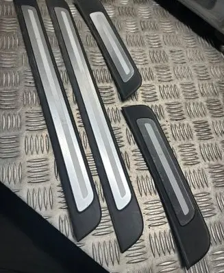 Audi A5 Sportback 8TA Front sill trim cover 8t8853373 8t8853374 8t8853375