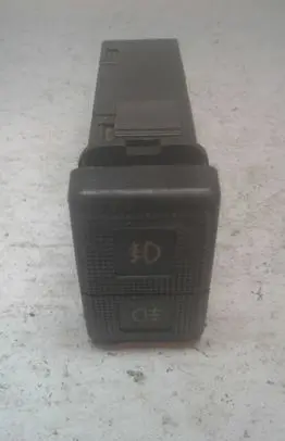 Fog light switch