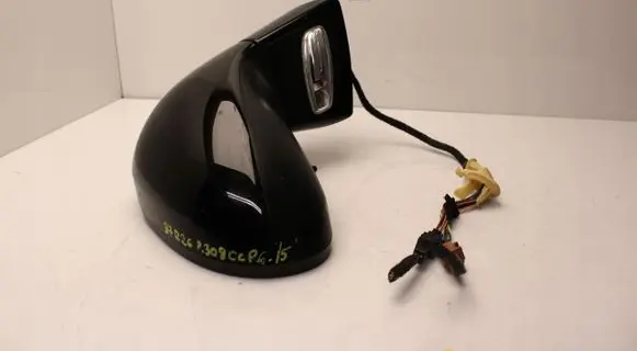 Peugeot 308cc Front door electric wing mirror 