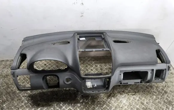 Mercedes-Benz Vito Viano W639 Dashboard