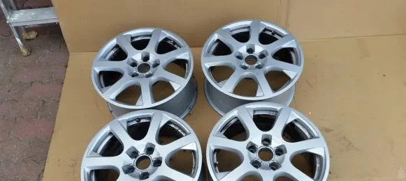 Audi Q5 SQ5 R17 alloy rim 