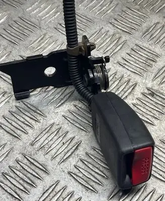 Honda Civic Rear seatbelt buckle SKA004 1040133 156323
