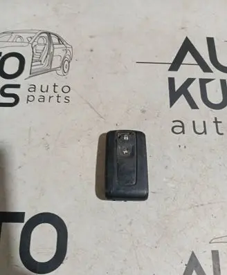 Toyota Corolla Verso AR10 Ignition key/card VU00
