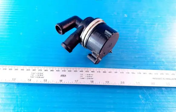 Volkswagen PASSAT B7 Electric auxiliary coolant/water pump 5N0965561A