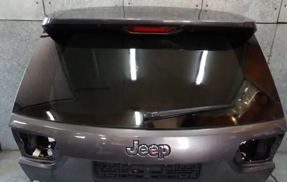 Jeep Grand Cherokee Truck tailgate 