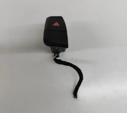 Audi A5 Hazard light switch 8K1941509F