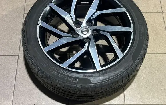 Volvo S60 R18 alloy rim 31471311