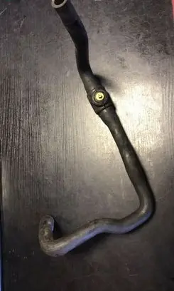 BMW 5 E39 Engine coolant pipe/hose 8378951