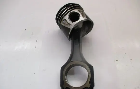 Jeep Compass Piston with connecting rod 65100 8349P