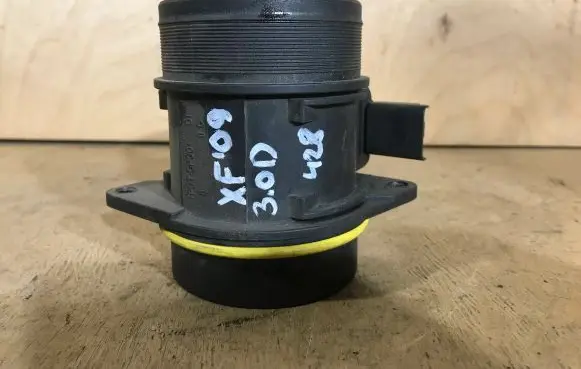 Jaguar XF Mass air flow meter 5WK97011 4R8Q12B579AC