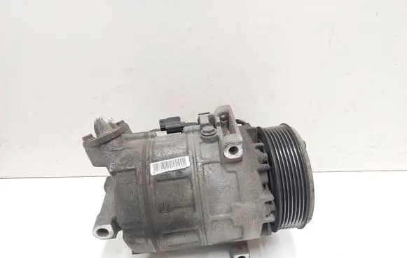 Renault Espace - Grand espace IV Air conditioning (A/C) compressor (pump) 077131172395W