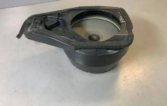 BMW 3 E36 Front door high frequency speaker 64138370868 8370868
