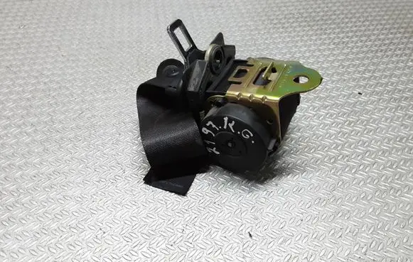 Mini One - Cooper R50 - 53 Rear seatbelt G2475A020508