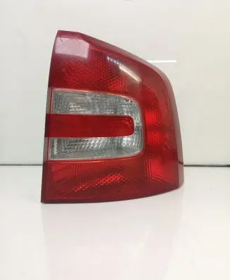 Skoda Octavia Mk2 (1Z) Rear/tail lights 1Z9945096