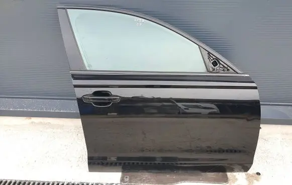 Audi A6 C7 Front door