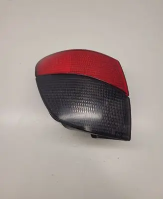 Peugeot 406 Rear/tail lights 45502