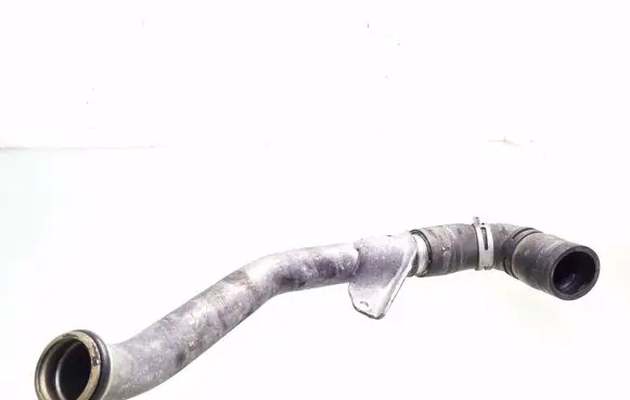 Ford Mondeo MK IV Engine coolant pipe/hose