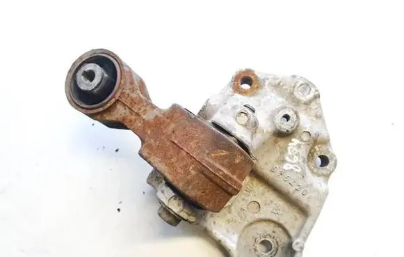 Citroen Jumpy Engine mount bracket 975420