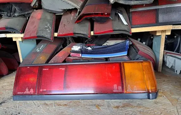 Honda Civic III Rear/tail lights 0437319R 0437319