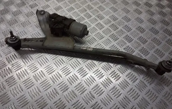 Dacia Logan I Front wiper linkage 8200619512