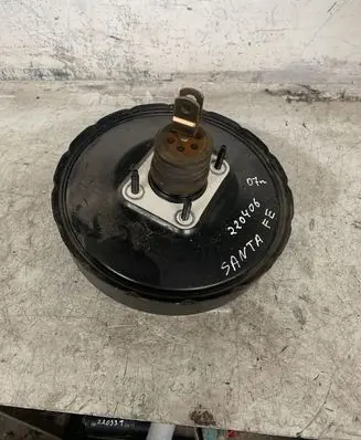 Hyundai Santa Fe Brake booster 585002B802