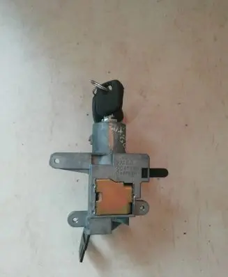 Volvo S70 V70 V70 XC Ignition key/card 2410 73760