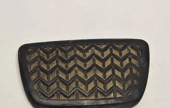 Lexus RX 330 - 350 - 400H Brake pedal 