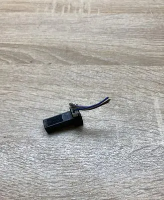 BMW X5 E53 Brake pedal sensor switch 6908787