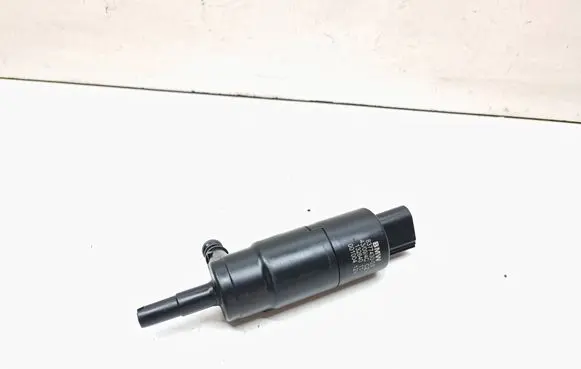 BMW 3 E90 E91 Headlight washer pump 8377430