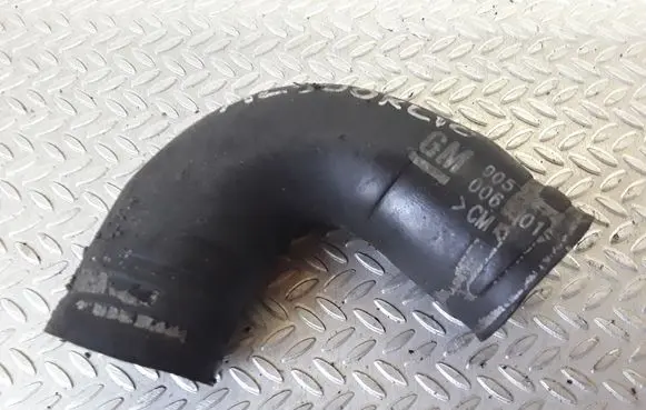 Opel Astra G Breather hose/pipe 