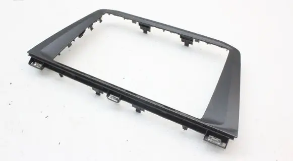 Volkswagen Tiguan Radio/GPS head unit trim 5NA858069B