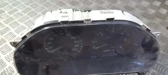 Mitsubishi Galant Speedometer (instrument cluster) mb918449 157340-1965