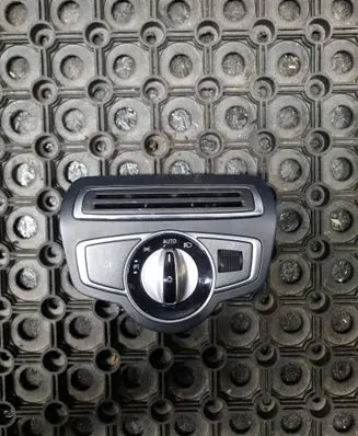 Mercedes-Benz C W204 Light switch A2059057007 10128761