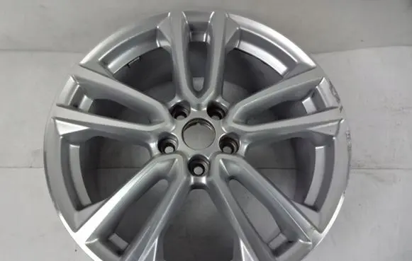 Ford Focus R18 alloy rim 
