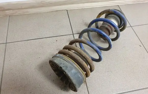 Peugeot Partner Rear coil spring