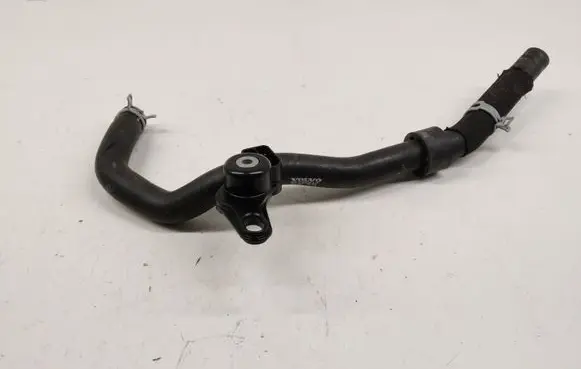 Volvo V60 Engine coolant pipe/hose 32138845