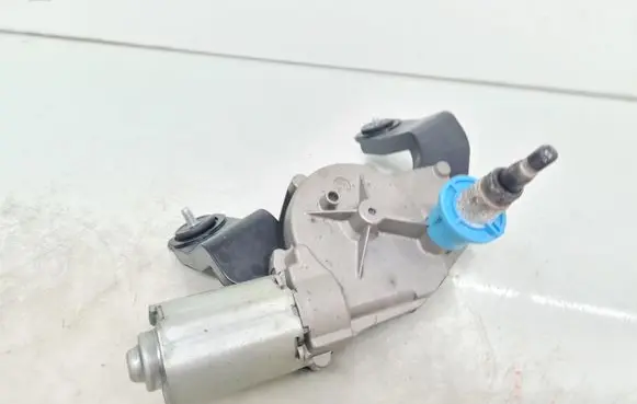 Hyundai ix35 Rear window wiper motor 987001H300