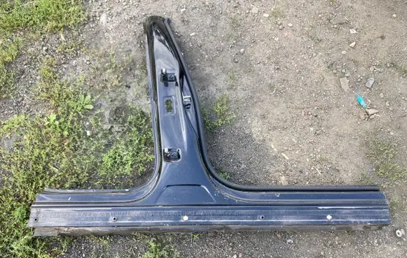 Volkswagen PASSAT B8 Rear upper control arm/wishbone 809606B