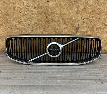 Volvo XC60 Front bumper upper radiator grill 31479497 3147606