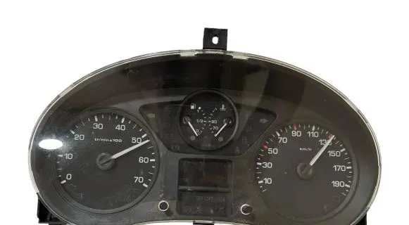 Peugeot Partner Speedometer (instrument cluster) 555001310104