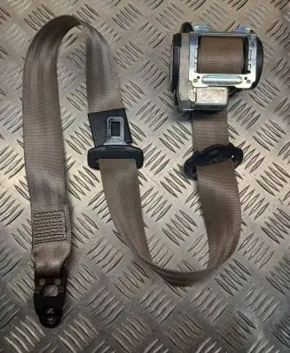Audi A4 S4 B7 8E 8H Front seatbelt 560788601