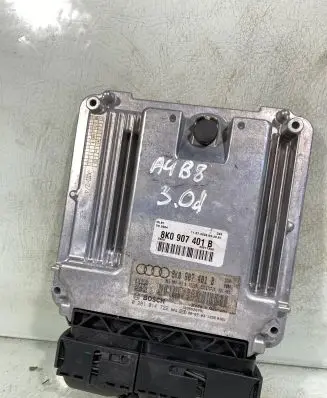 Audi A4 S4 B8 8K Engine control unit/module 8K0907401B 28517399